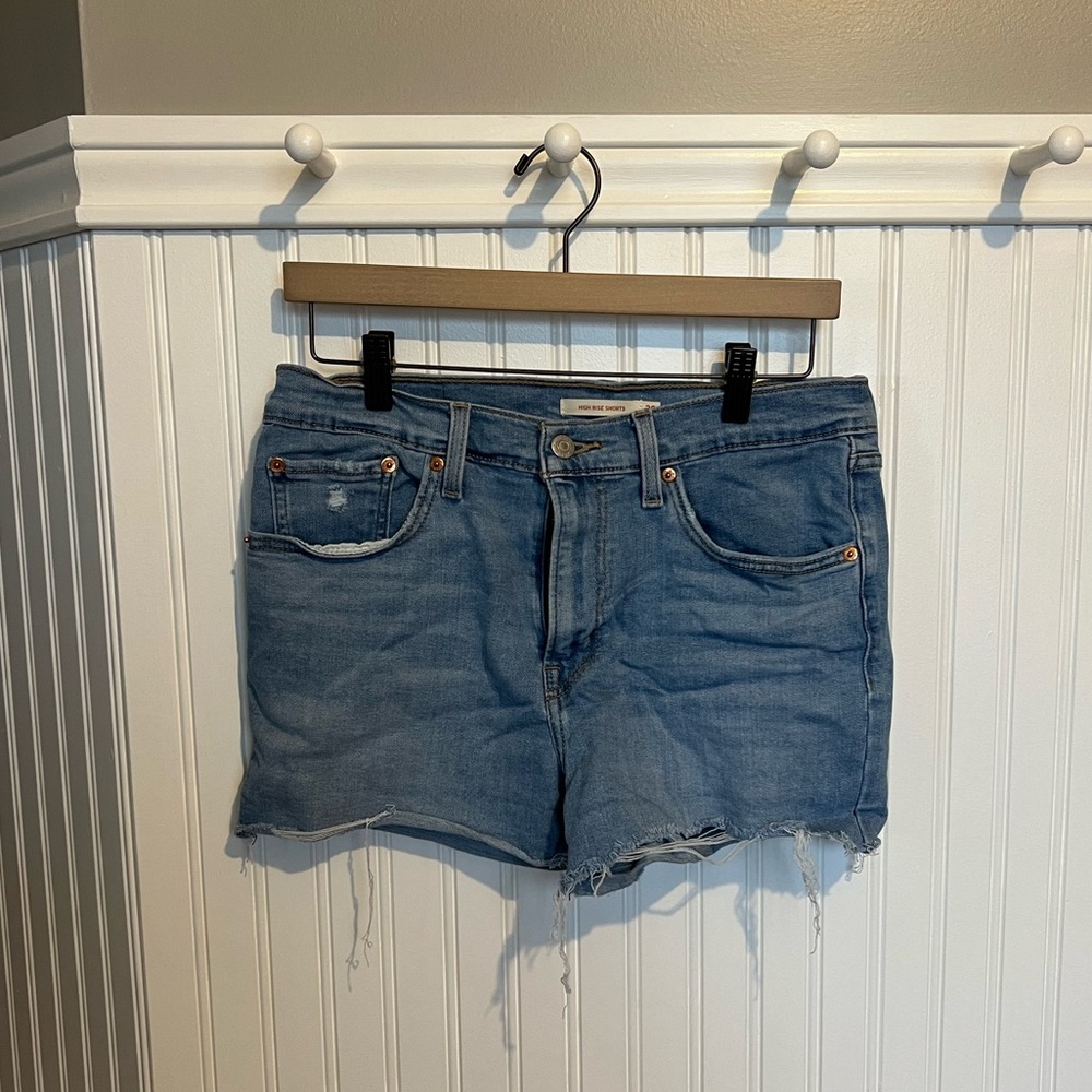 Levi Jean Shorts